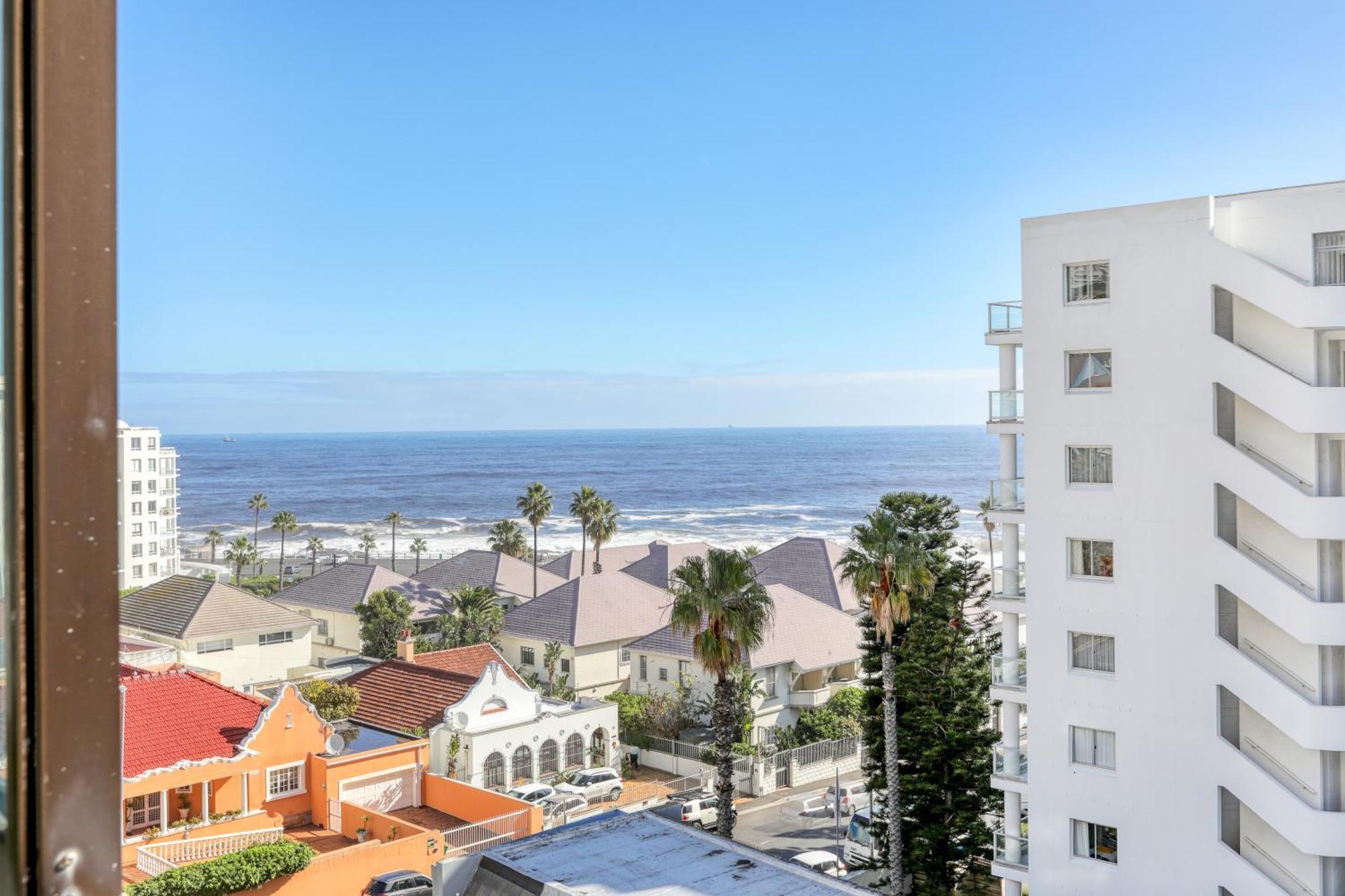 Backup-Powered Bantry Bay View 2 Bed Apartment Кейптаун Экстерьер фото