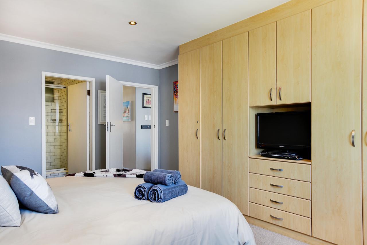 Backup-Powered Bantry Bay View 2 Bed Apartment Кейптаун Экстерьер фото
